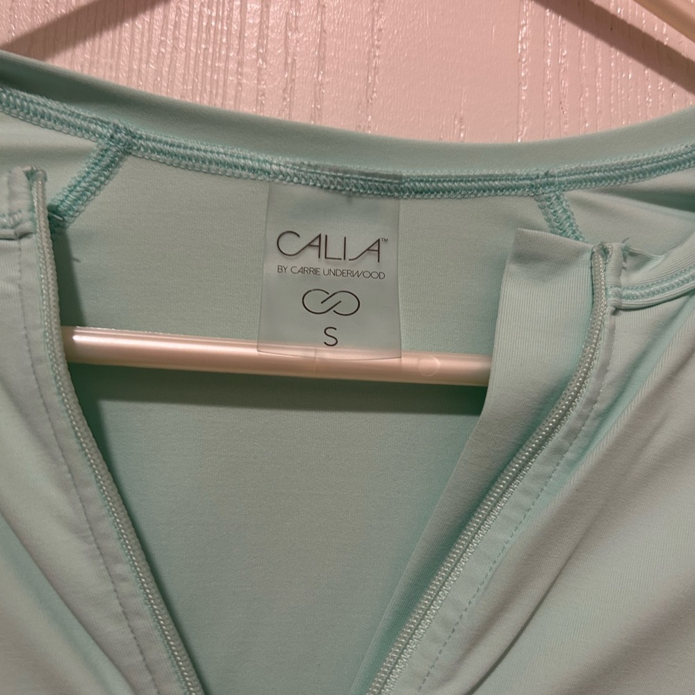 NWOT - CALIA by Carrie Underwood Mint Green Long Sleeve Ruched Yoga Wear - Picture 3 of 3